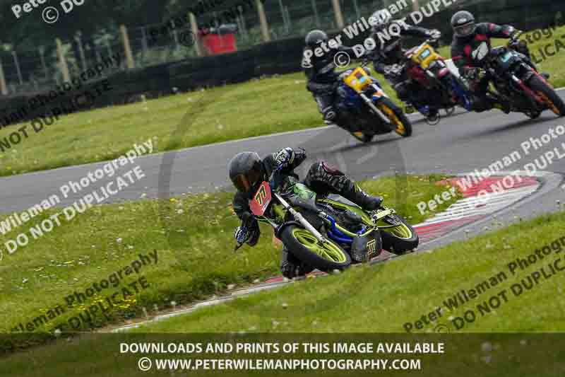 cadwell no limits trackday;cadwell park;cadwell park photographs;cadwell trackday photographs;enduro digital images;event digital images;eventdigitalimages;no limits trackdays;peter wileman photography;racing digital images;trackday digital images;trackday photos